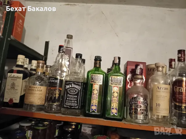 Празни бутилки от уиски, снимка 8 - Други - 31790957