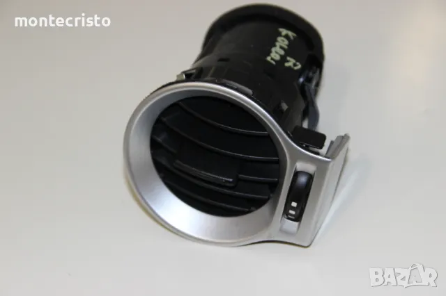 Десен въздуховод Renault Koleos (2008-2011г.) дясна розетка парно арматурно табло 68760JY00A, снимка 3 - Части - 50146274