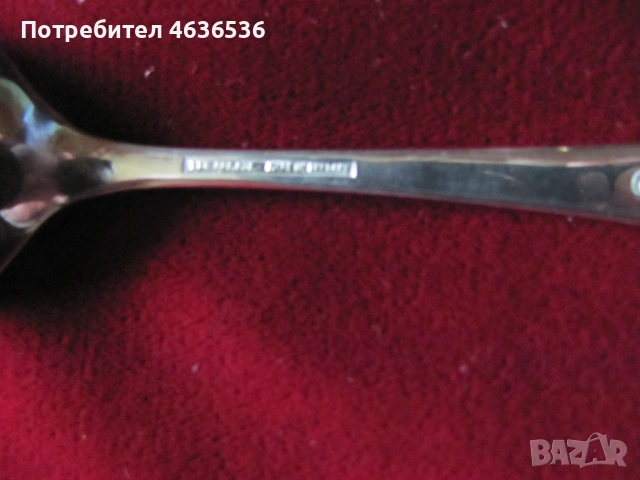 Посребрена лъжичка в оригинална кутия, снимка 2 - Прибори за хранене, готвене и сервиране - 53467227