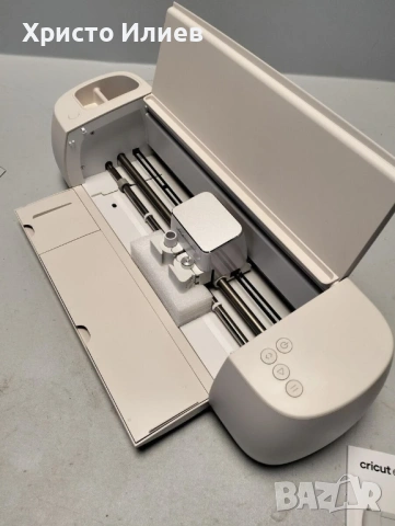 CRICUT Explore 4 Професионален Режещ плотер , снимка 2 - Друга електроника - 53560474