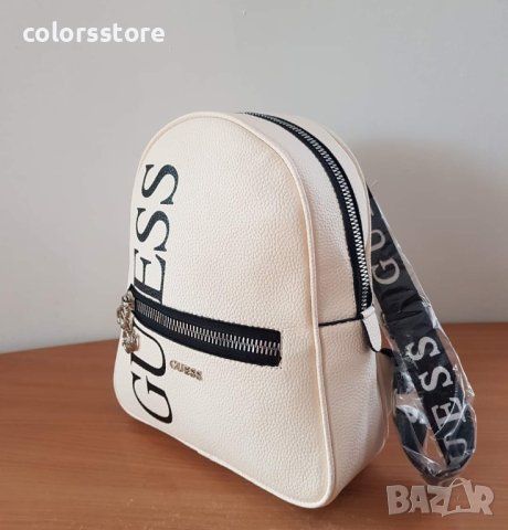 Бяла раница  Guess код SG102E, снимка 4 - Раници - 32128714