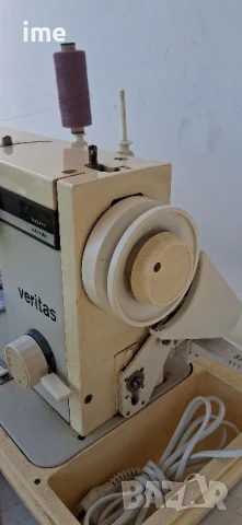 Шевна машина НОМЕР 09. Veritas. Ревизирана. Работеща с мостра на някой видове на..., снимка 12 - Шевни машини - 50890133