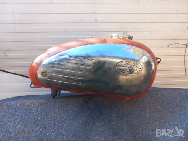 Резервоар за ява 250сс 