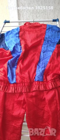 Спортен комплект, снимка 5 - Спортни дрехи, екипи - 34795362