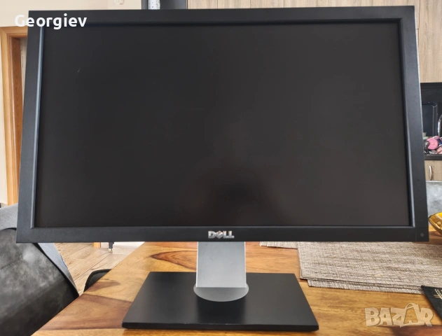 монитор Dell U2711, снимка 1 - Монитори - 53570686