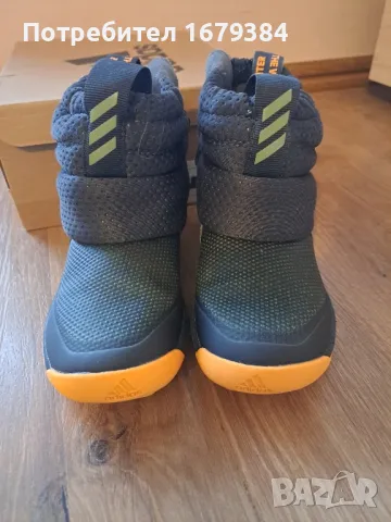 Adidas зимни ботуши RapudaSnow C апрески - 30 р-р, снимка 2 - Детски боти и ботуши - 48173000