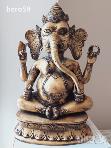 Огромна бронзова фигура на Индийския бог на мъдростта(Ганеша)