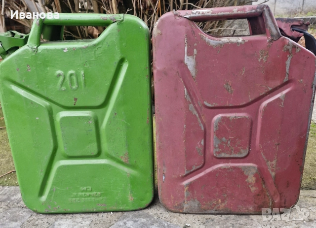 Туби за гориво метални 20 литра, снимка 2 - Аксесоари и консумативи - 52682227