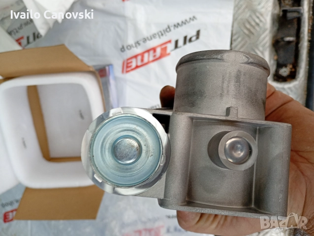 Дроселова клапа за Фиат Добло, снимка 5 - Части - 52687117