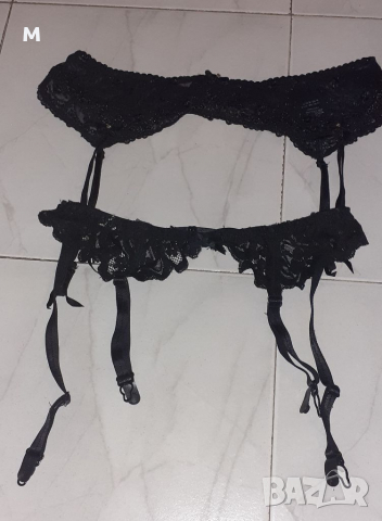 2 черни жартиерни колана