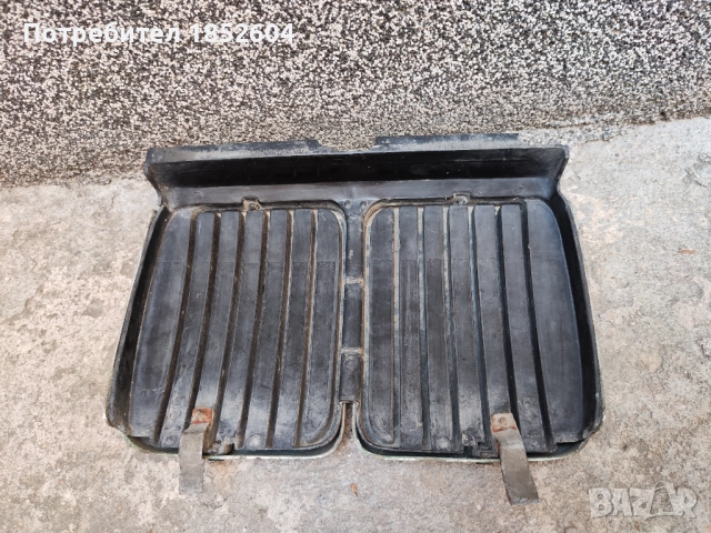 Решетки "бъбреци" БМВ Е30, снимка 6 - Части - 51582840