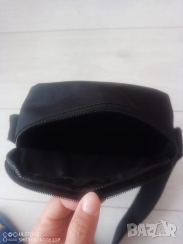 Мъжка чантичка за рамо Adidas с регулируема дръжка, снимка 3 - Чанти - 52639740