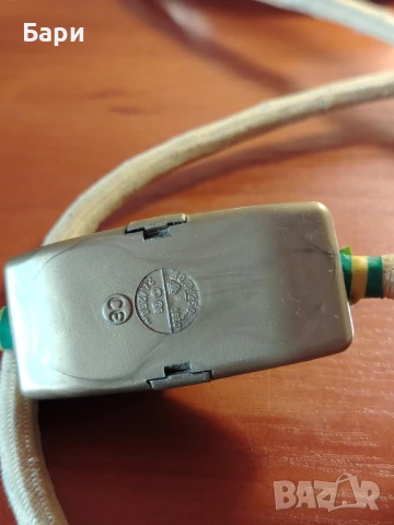 Стара антична месингова настолна лампа с лебедова шия, снимка 10 - Колекции - 51348449