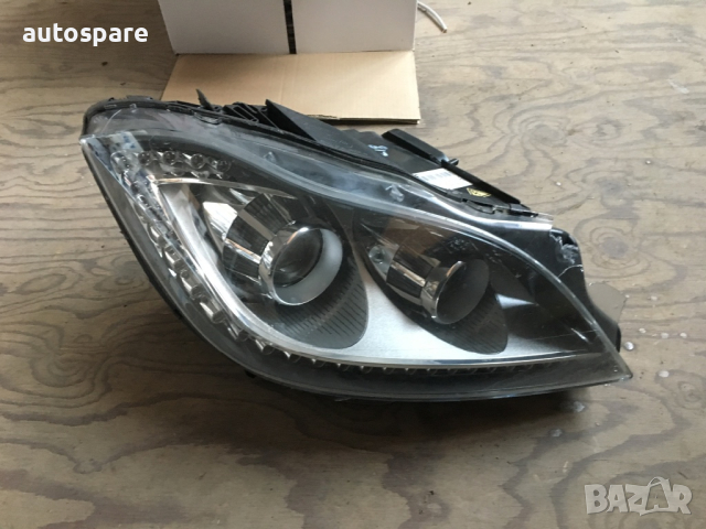 Десен фар за Mercedes CLS. W218. 11-14. 