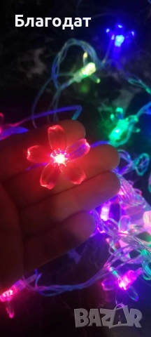 Многоцветни коледни LED лампички с цветя с щепсел  - Многоцветни, дължина - 5м ,28бр лампички., снимка 14 - Декорация за дома - 52410693