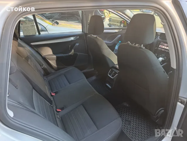 Шкода Октавия 2.0 TDI 150кс. автомат 2018г., снимка 8 - Автомобили и джипове - 55851328
