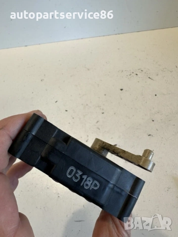 Мотор на клапата на нагревателя RHD за Mazda CX-7 2.2D (2011) 0318P, снимка 2 - Части - 53653180