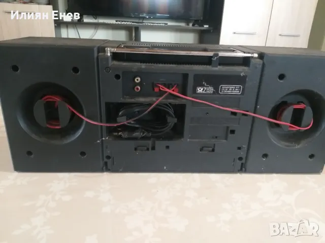 Hitachi TRK-902E радиокасетофон, снимка 3 - Радиокасетофони, транзистори - 49742142