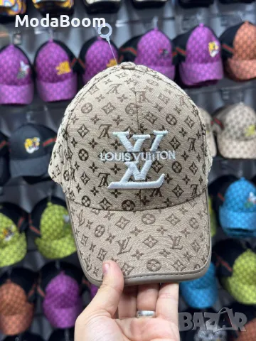 Louis Vuitton унисекс шапки с козирка Различни цветове , снимка 2 - Шапки - 48932580