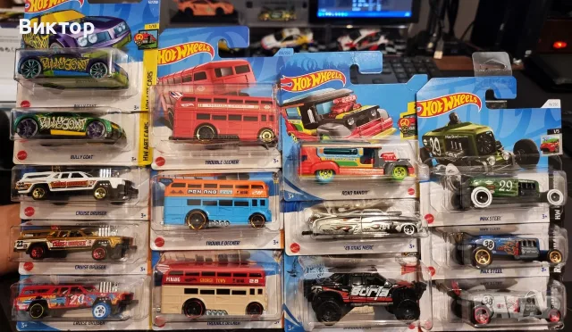 Hot Wheels колички / моделчета, снимка 4 - Коли, камиони, мотори, писти - 56153998