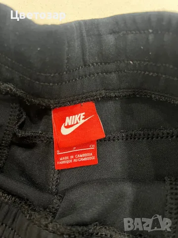 Дамско долнище Nike Tech Fleece , снимка 3 - Спортни екипи - 56106459