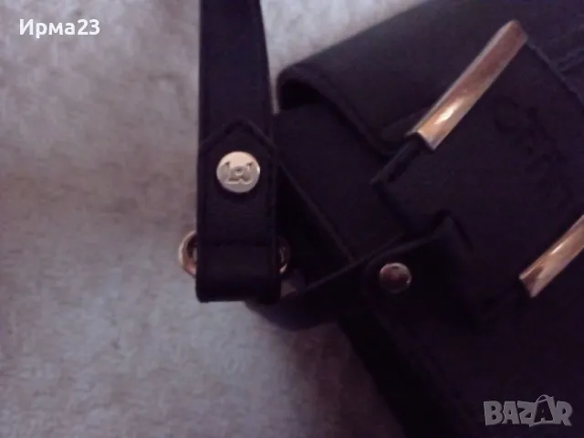 Маркова дамска чанта , снимка 9 - Чанти - 47980407