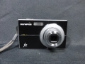 ЦИФРОВ ФОТОАПАРАТ OLYMPUS FE-3000 10.0MP CCD DIGITAL CAMERA Y2K, снимка 1