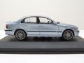 BMW M5 E39 2003 - мащаб 1:43 на Solido моделът е нов в PVC дисплей-кейс, снимка 4