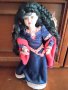 Порцеланова фигура колекционерска кукла с стойка и печат 40 см