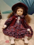 Порцеланова кукла , снимка 3