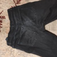 Дънки Zara черни вталени еластични , снимка 2 - Дънки - 41983562