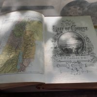 Стара църковна книга на английски език златни страници, снимка 1 - Антикварни и старинни предмети - 41866722