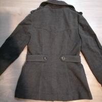 Дамско късо палтенце, снимка 3 - Палта, манта - 36236879