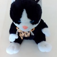 Плюшена играчка черно-бяло коте 26 см - само по телефон!, снимка 1 - Плюшени играчки - 35770454
