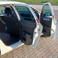 Opel Astra H Caravan 1.6 FACELIFT (115 Hp), снимка 4 - Автомобили и джипове - 35296455