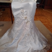 Официална рокля в светло сив цвят със сиви пайетки, снимка 2 - Рокли - 44757091