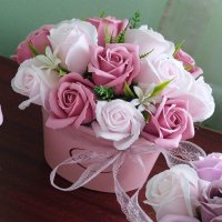 Луксозна кутия със сапунени рози, снимка 1 - Подаръци за жени - 38515639