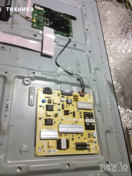 Samsung UE50au8072-части, снимка 1