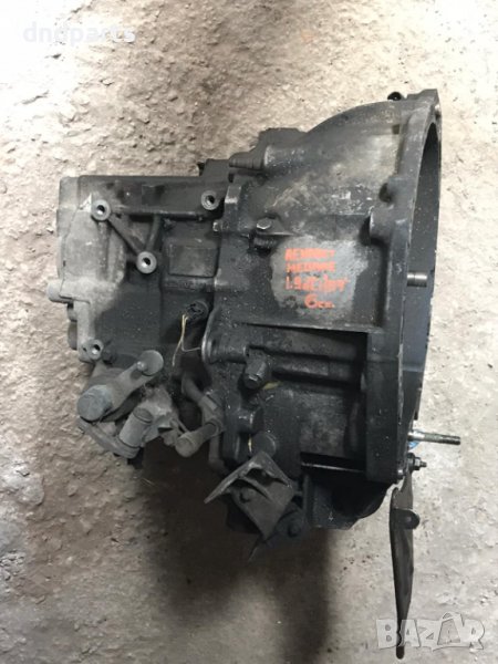 Скорости Renault Megane 1.9dCi 2004г., снимка 1