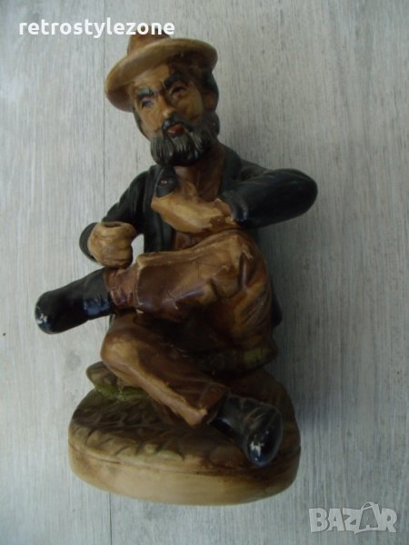 № 5994 стара порцеланова фигура   - размери - височина 19 см , основа 10 см    - неглазирана / бискв, снимка 1