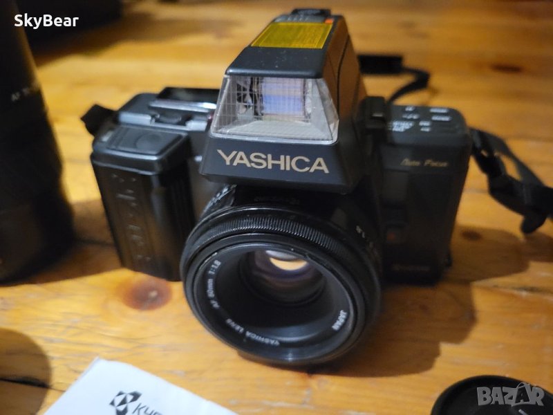Аналогов SLR Yashica 230AF с 3 обектива и светкавица , снимка 1