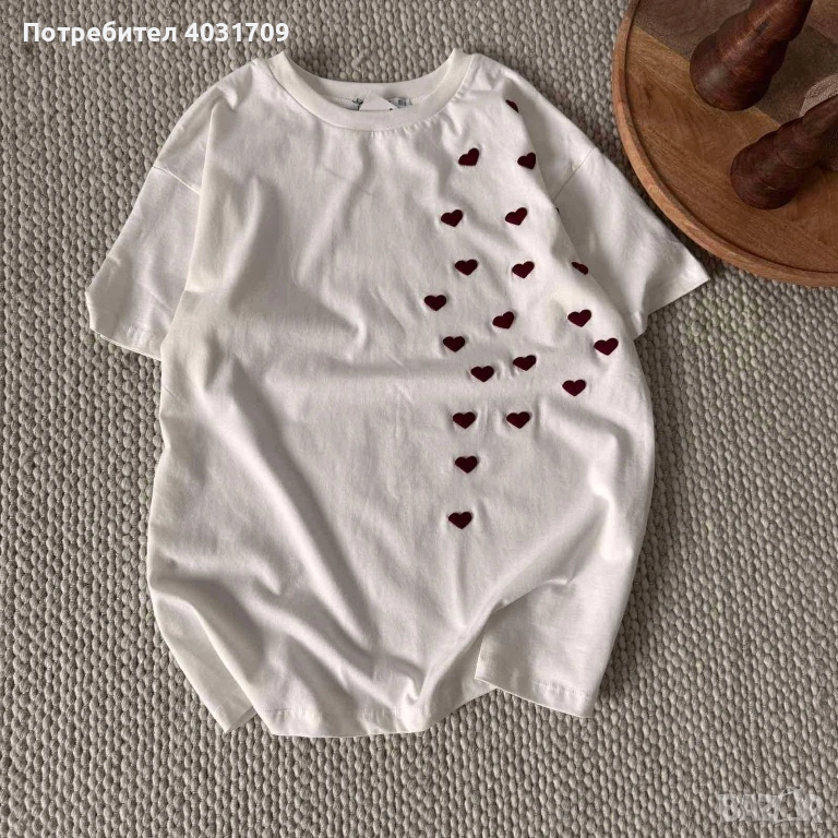 Тениска с 3Д сърца , снимка 1