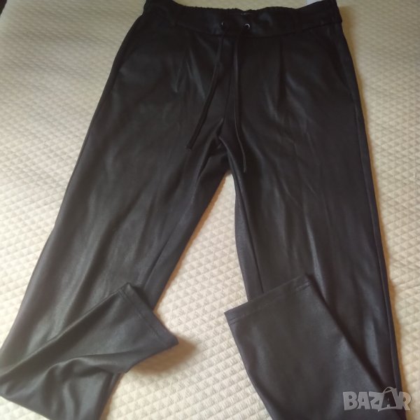 ONLY  нов спортно елегантен панталон с ефект на кожа , снимка 1