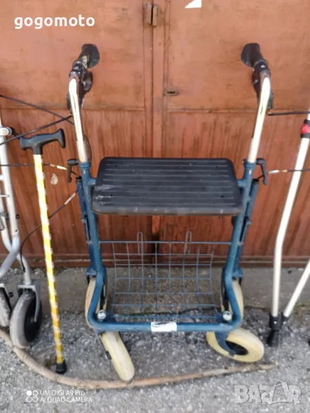 Ролатор, проходилка, десния, синия, снимка 1