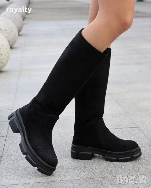Равни ботуши - черен велур, снимка 1