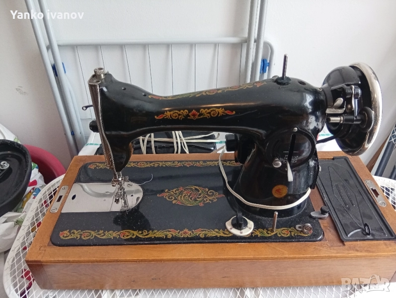 Руска шевна машина, снимка 1