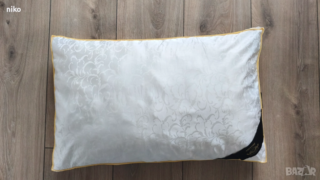 копринена възглавница с пълнеж от черничева коприна Prestige Pillows, снимка 1