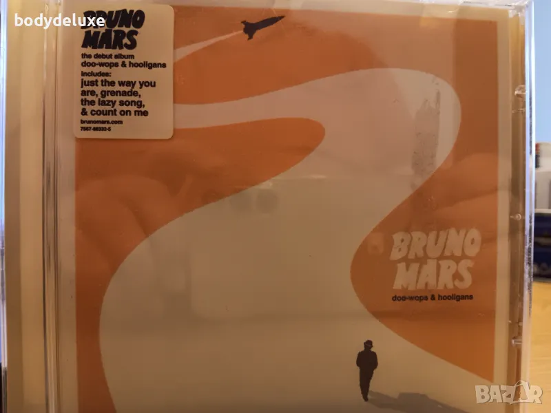 BRUNO MARS doo-wops & hooligans, снимка 1