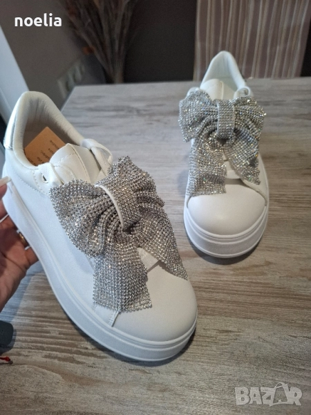 нови дамски кецове , снимка 1