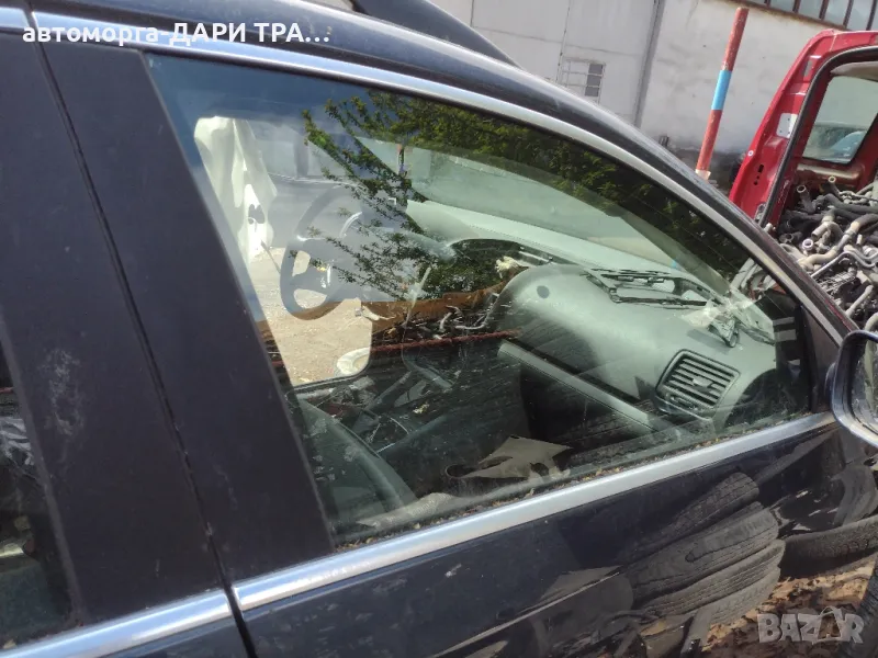 Странично предно дясно стъкло за Фолксваген Голф 5/6 комби, снимка 1